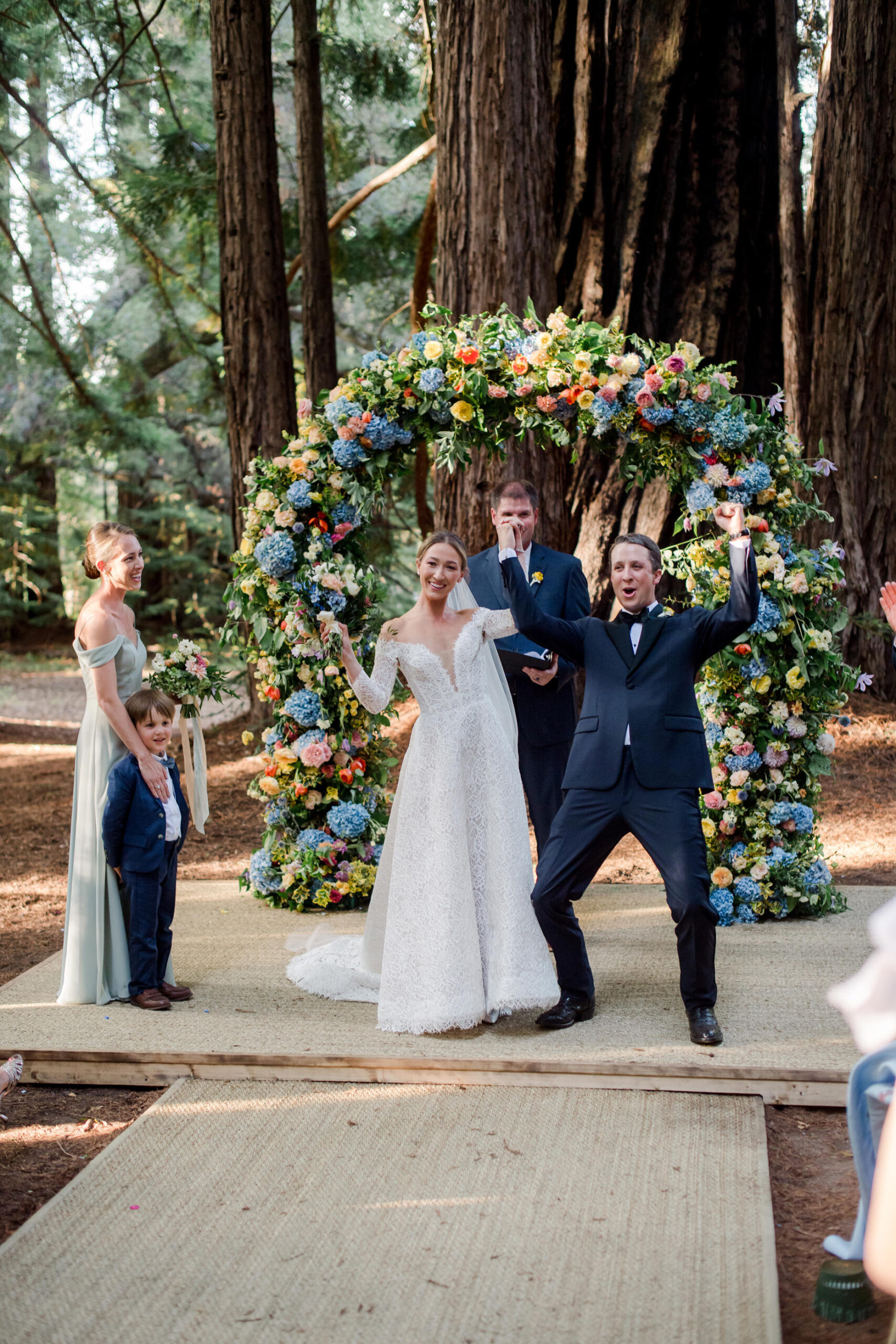 Carmel-Valley-Redwoods-Santa-Lucia-Preserve-Liz-Banfield-Photographer-California-sophisticated-outdoor-wedding 39.JPG
