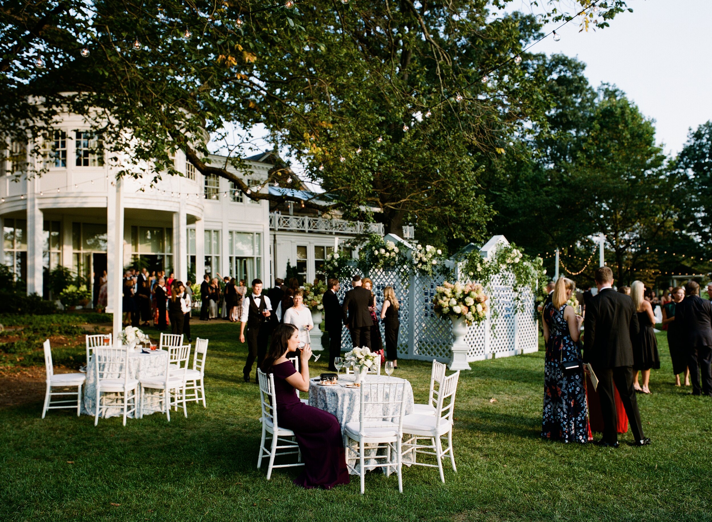 Chevy-Chase-Country-Club-Wedding-Photographer-Liz-Banfield-Top-Photographer (15).JPG
