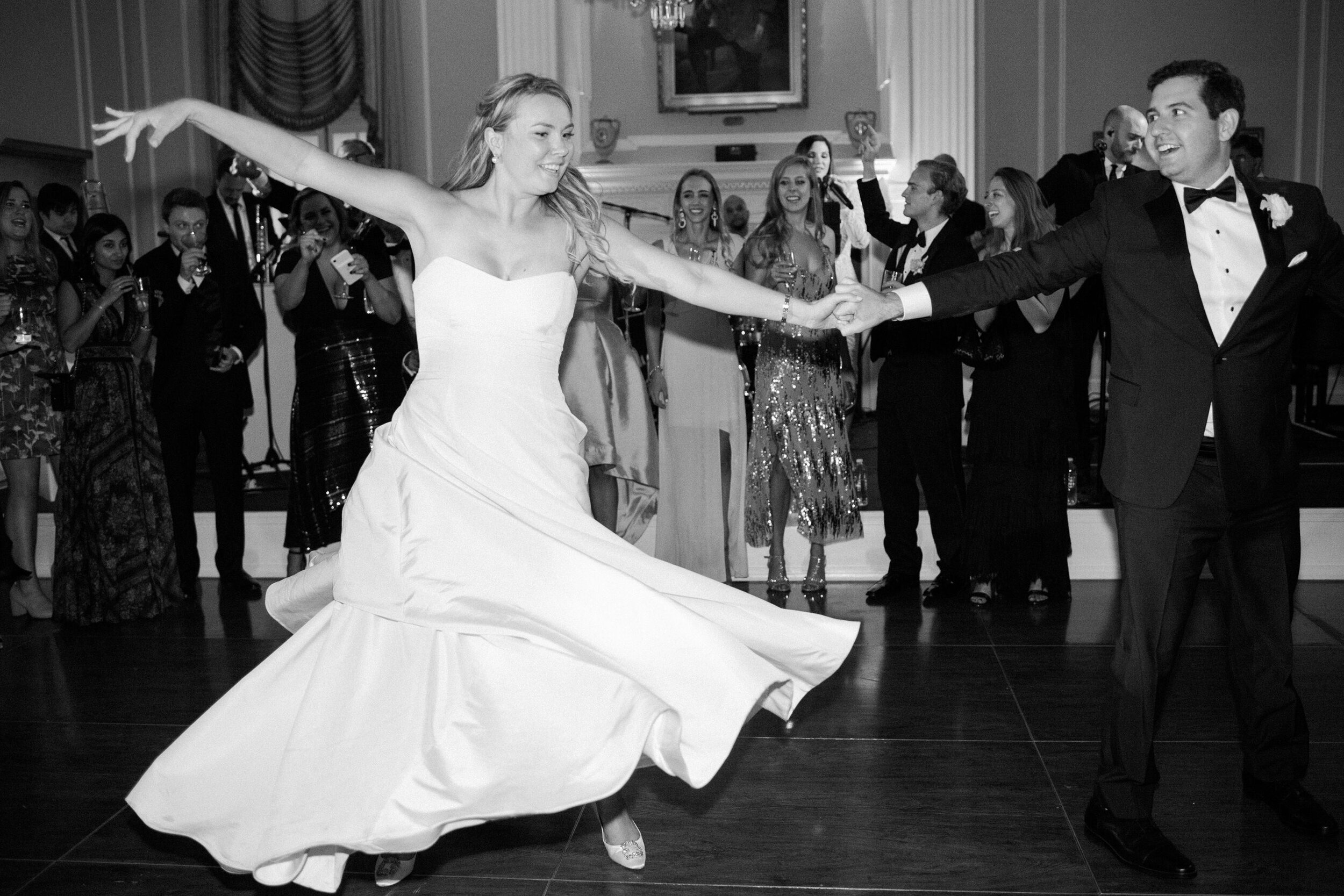 Chevy-Chase-Country-Club-Wedding-Photographer-Liz-Banfield-Top-Photographer (57).JPG