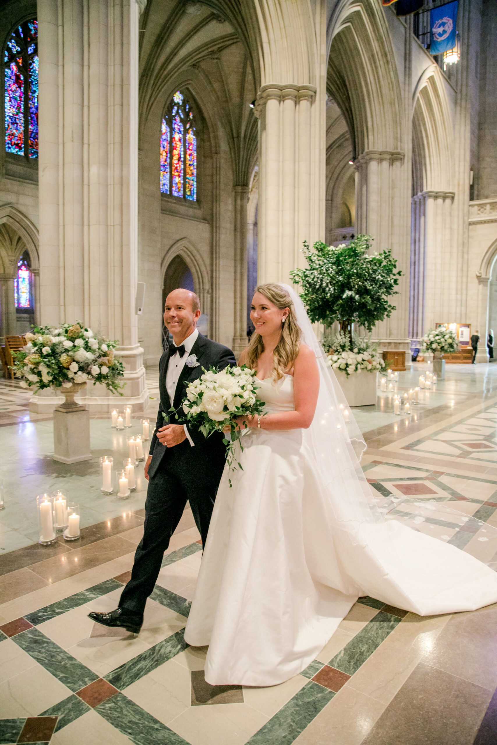 National-Cathedral-Wedding-Liz Banfield-Washington-DC-Photographer (55).JPG