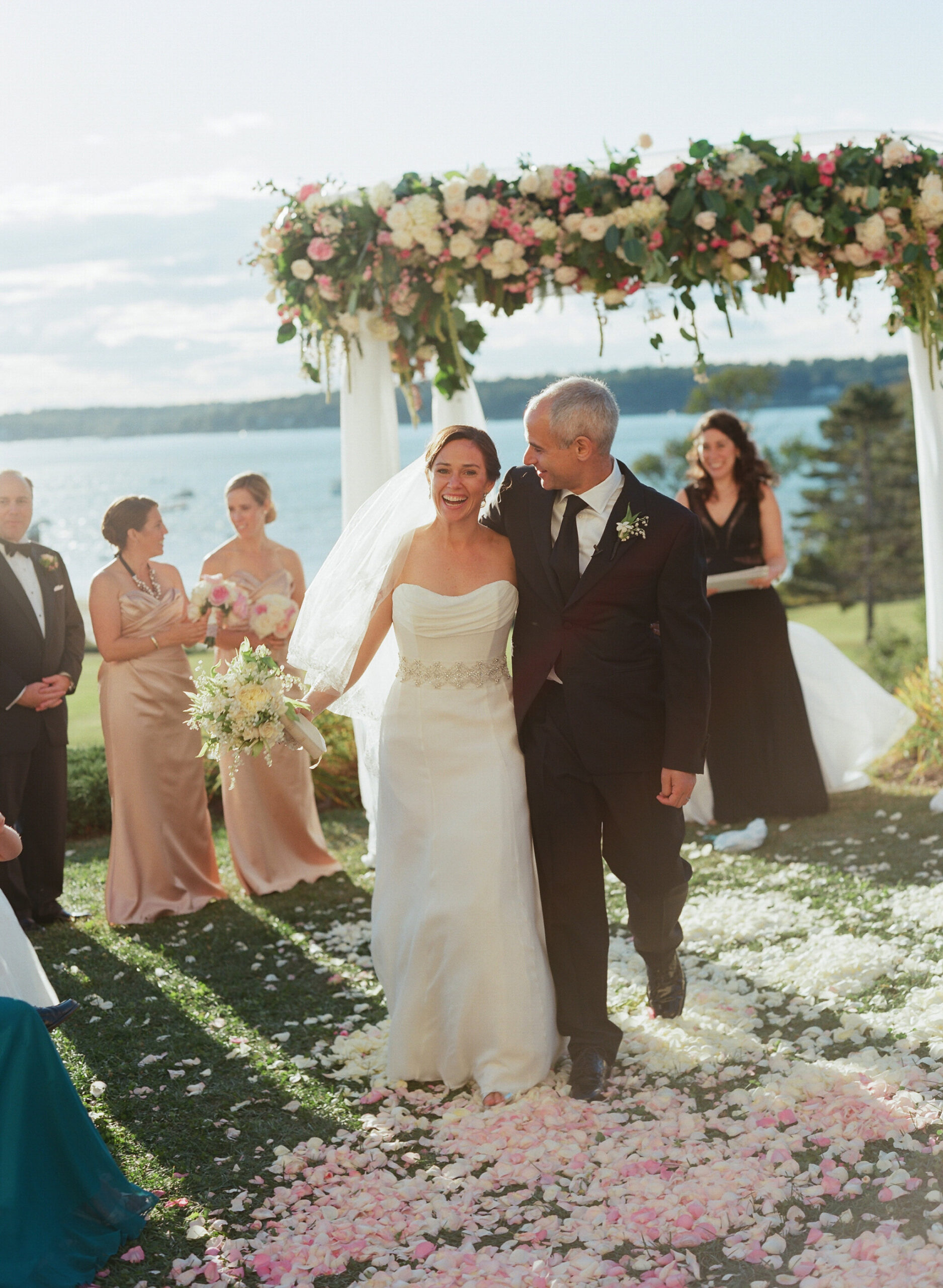 Chebeague-Island -Inn-Wedding-Photographer-Maine-Destination-Wedding-Liz-Banfield (24).JPG