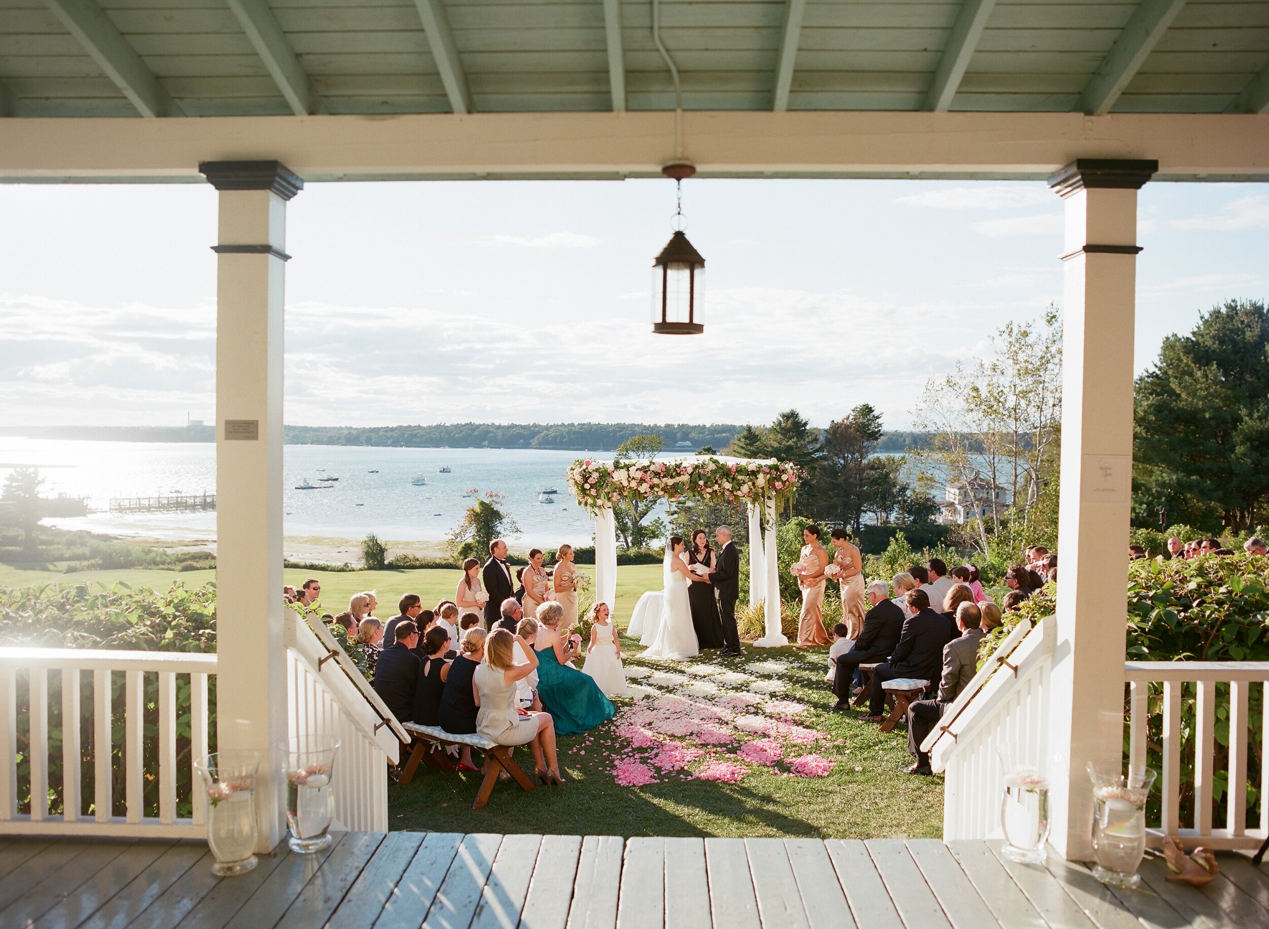 Chebeague-Island -Inn-Wedding-Photographer-Maine-Destination-Wedding-Liz-Banfield (25).JPG