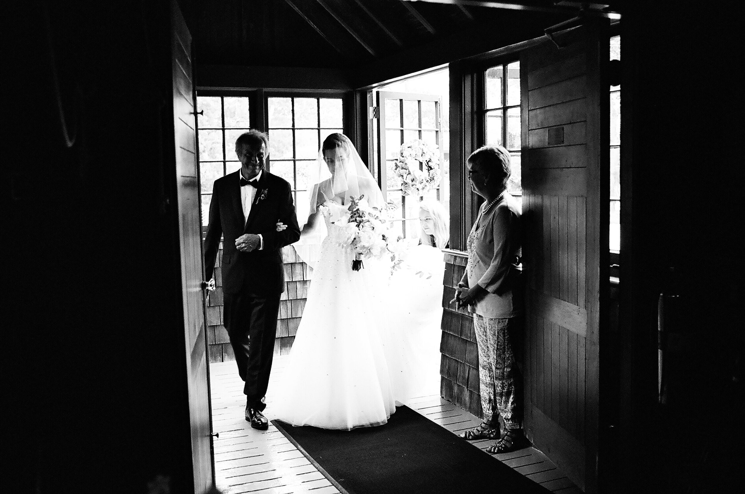 Tented-Hamptons-Wedding-New-York-Photographer-Liz-Banfield (20).JPG