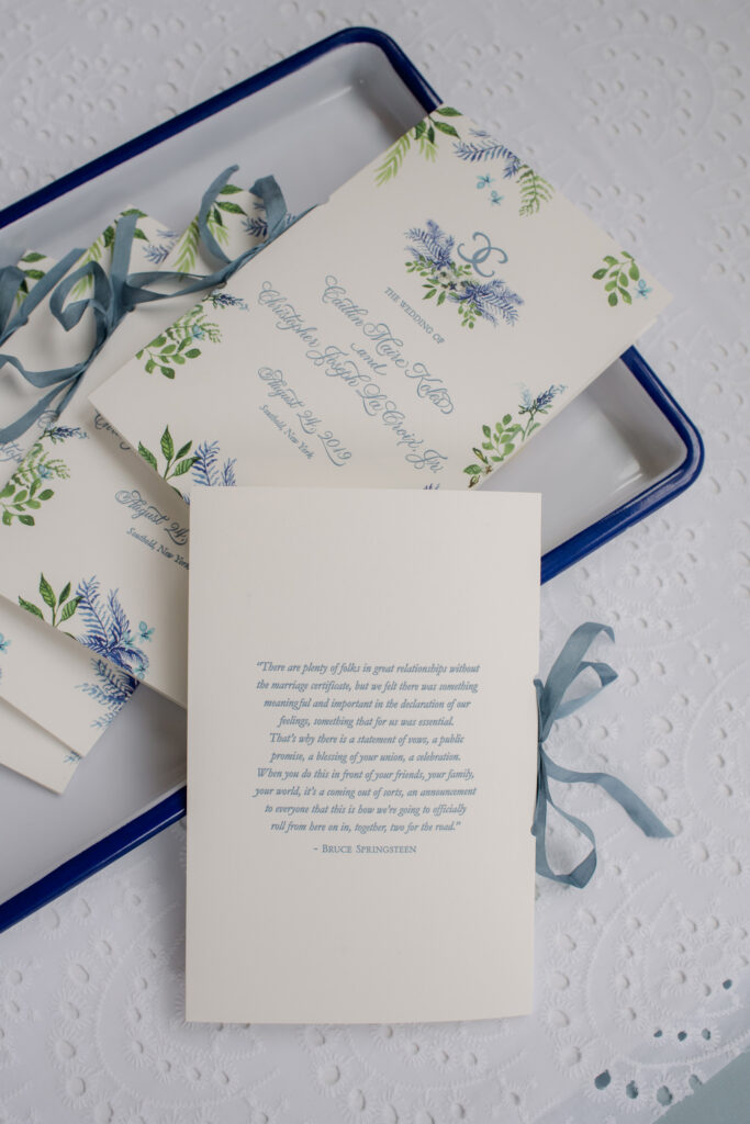 blue-detail-photos-of-invitations